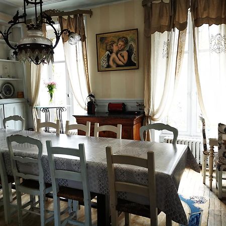Hotel La Chasse Royale Plailly Zewnętrze zdjęcie