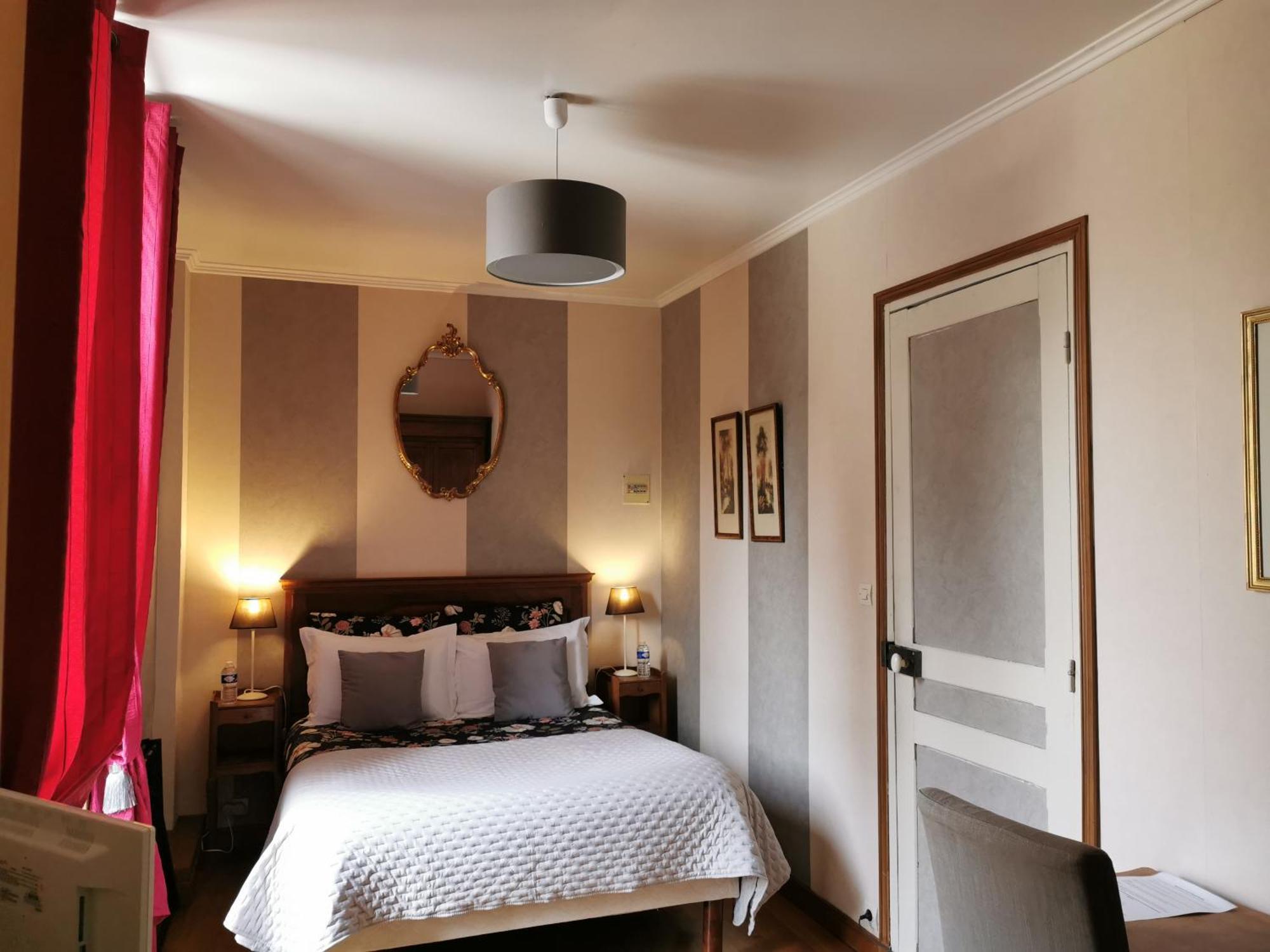 Hotel La Chasse Royale Plailly Zewnętrze zdjęcie